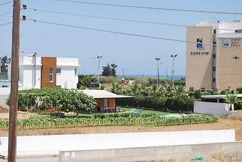 Flisvos Beach Apartments Protaras